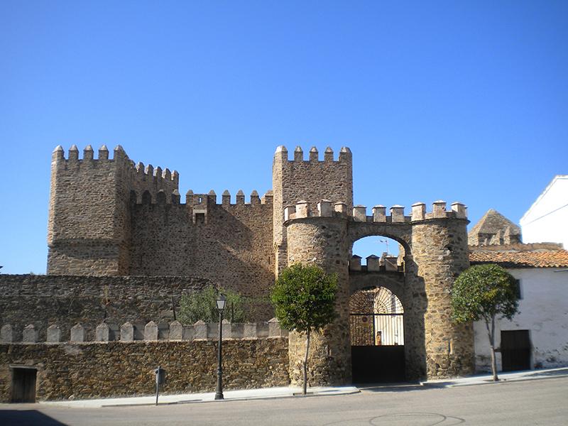 Castillo de Monroy