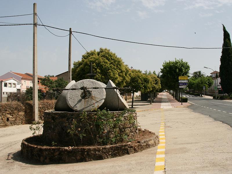 Homenaje a la prensa aceitunera, Perales del Puerto, Cáceres