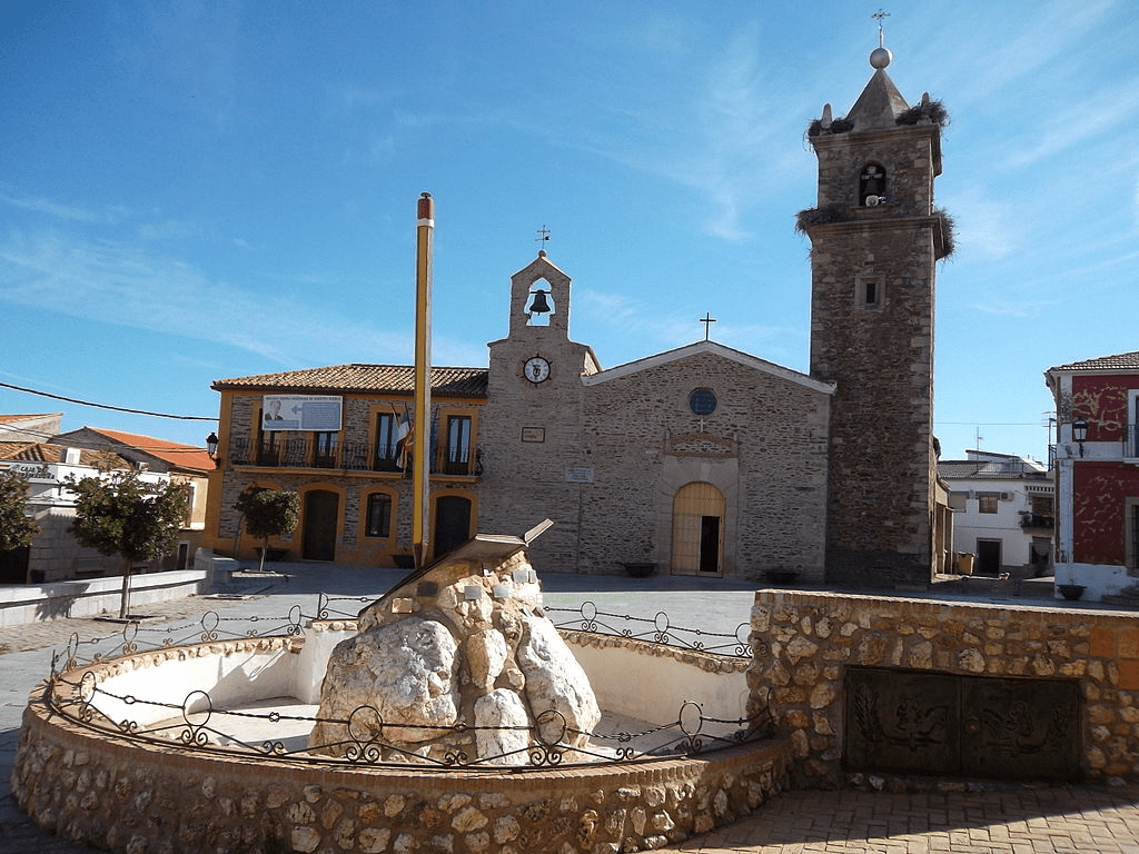 Plaza de España, Aldeacentenera