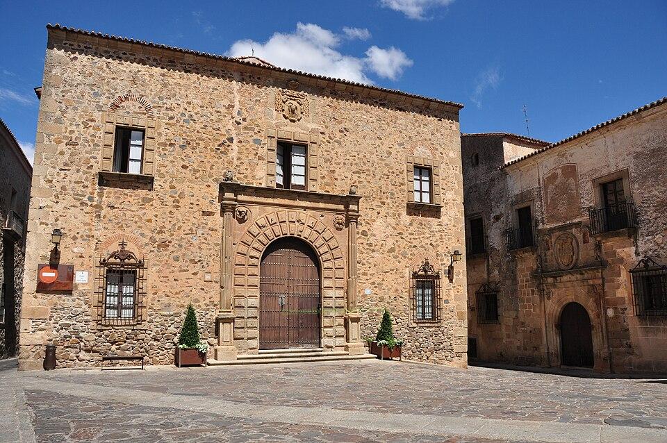 Palacio Episcopal, Cáceres