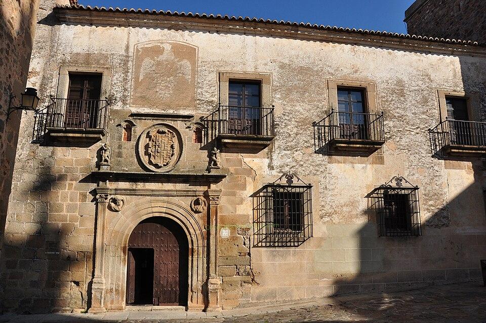 Palacio de Ovando, Cáceres