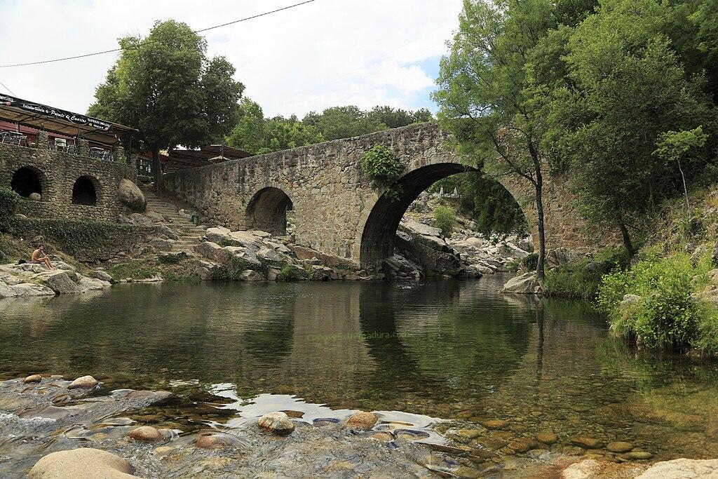 Puente de Cuartos, Losar de la Vera