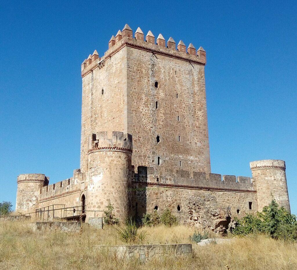 Castillo de Nogales