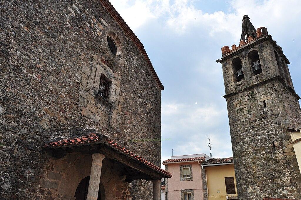Iglesia de El Salvador, Pasarón de la Vera
