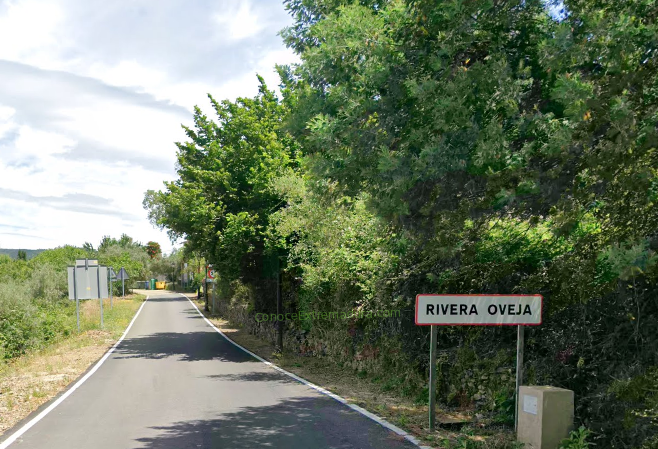 Entrada a Rivera Oveja en la carretera CC-202 desde Casar de Palomero