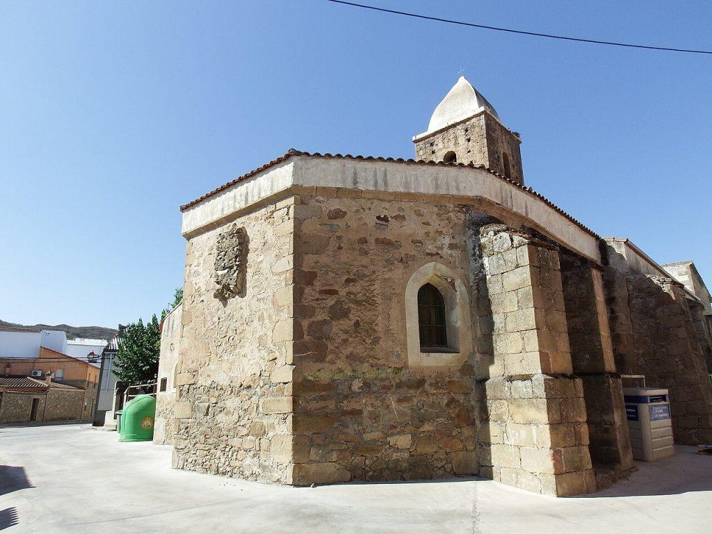 Iglesia San Pedro Apóstol, Robledillo de Trujillo
