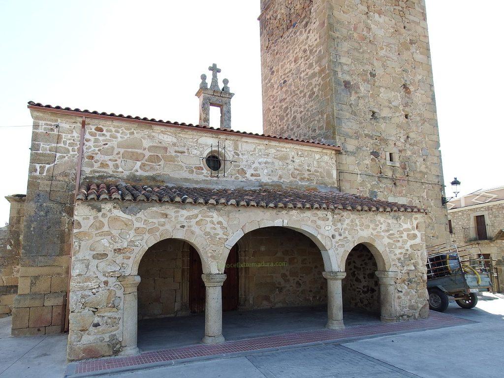 Iglesia San Pedro Apóstol, Robledillo de Trujillo