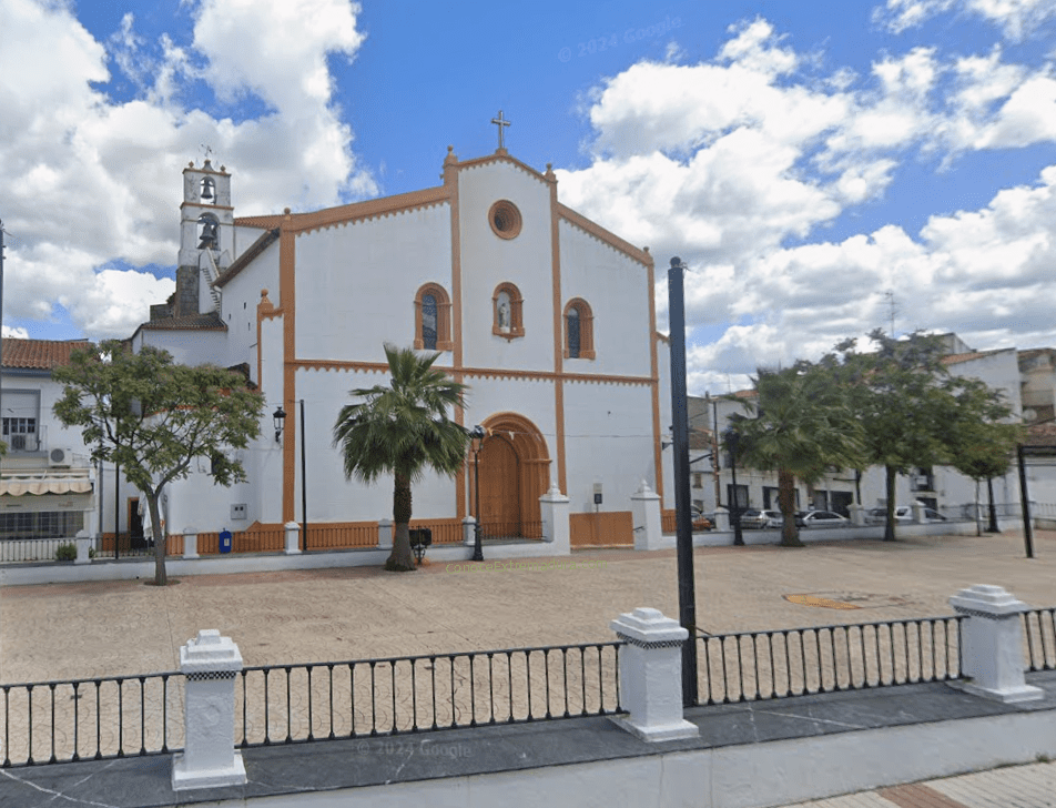Iglesia de Santa Marta, Salvaleón 