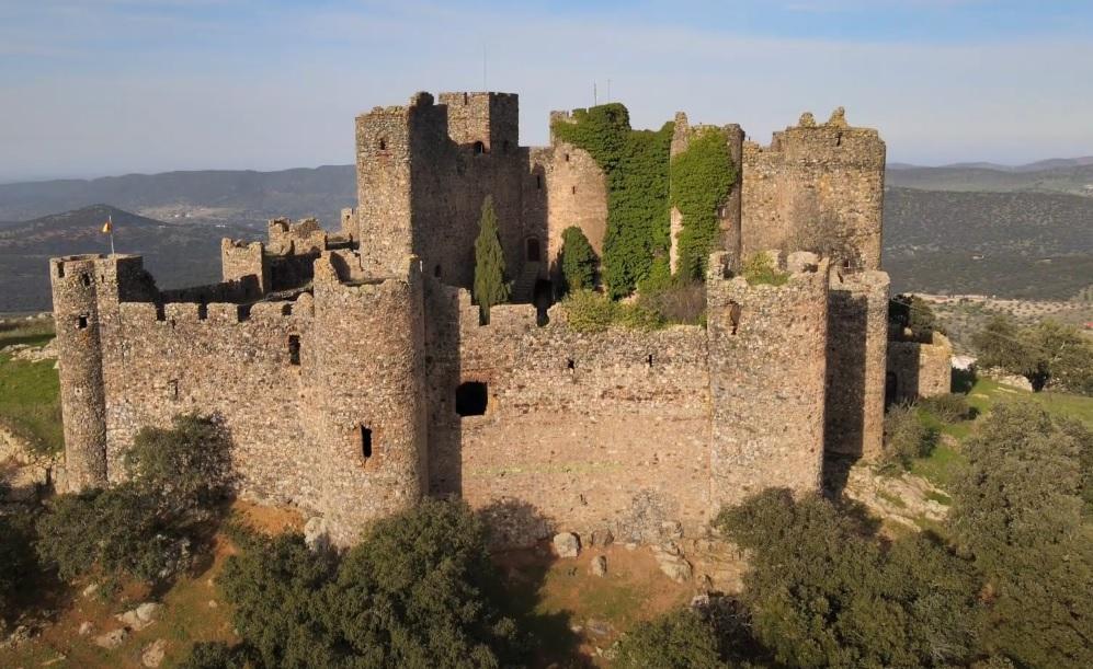 Castillo de Salvatierra de los Barros