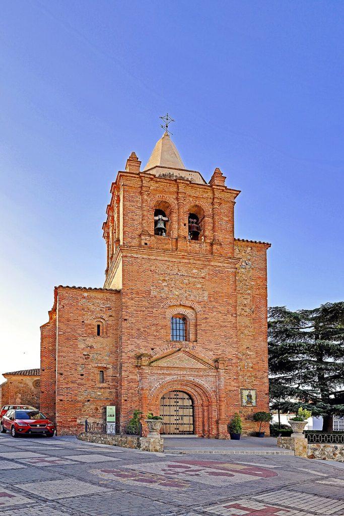 Iglesia de Santa María, Trasierra