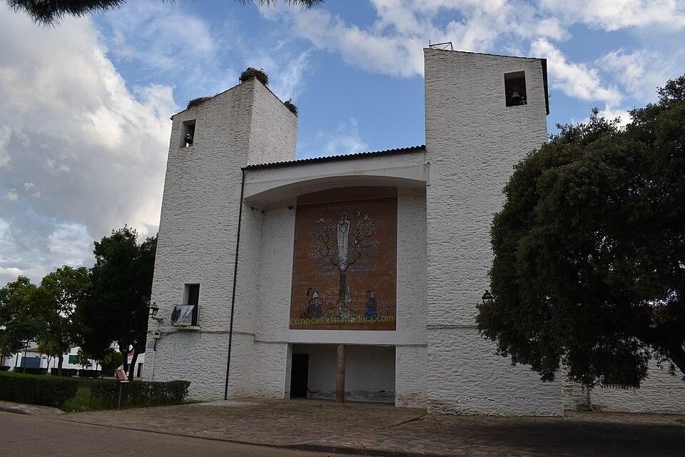 Iglesia Ntra. Sra. del Rosario de Fátima, Vegaviana