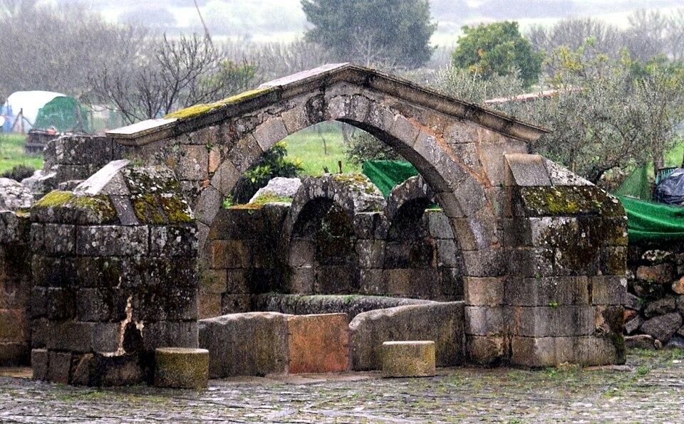 Fuente la Conceja, Zarza la Mayor